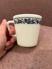 Vintage Pyrex Mug