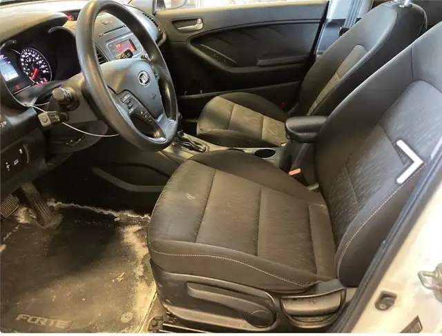 Kia Forte 2015576946547699886088