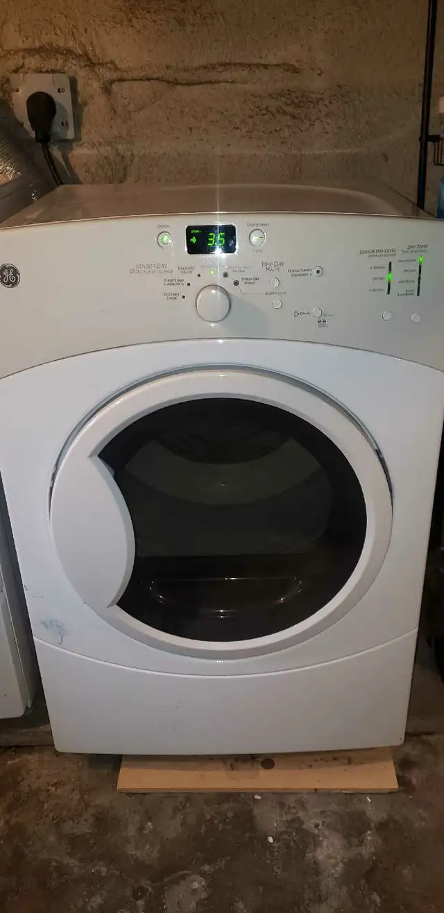 Washer and Dryer in Washers & Dryers in Bridgewater - Image 2