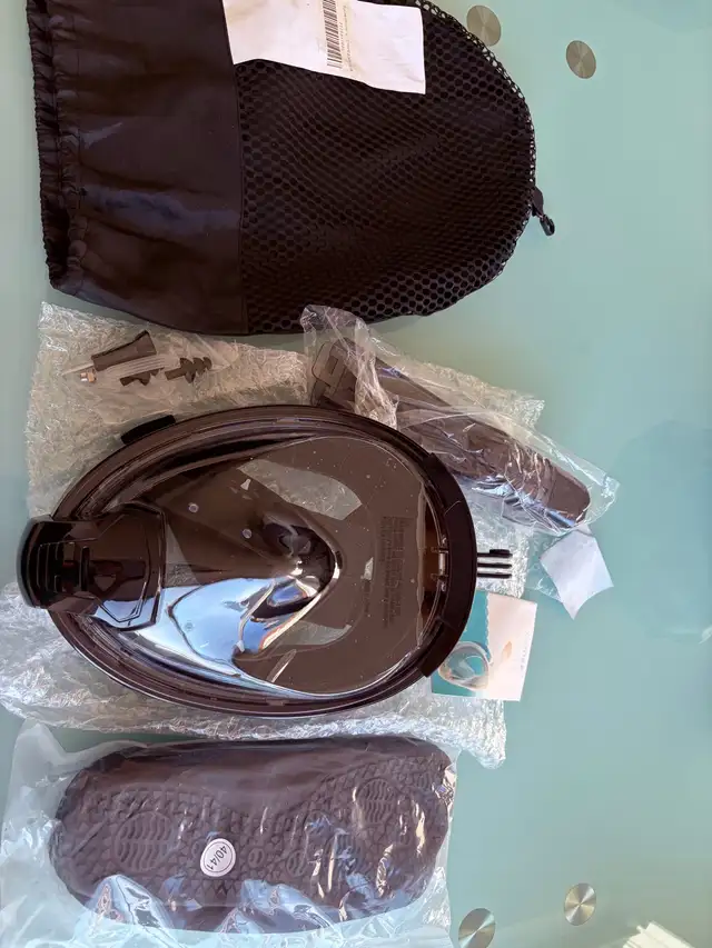 Full face snorkeling mask brand new adult $25 only!
