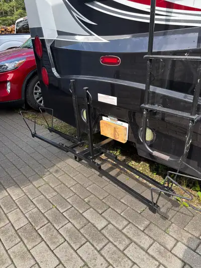 2” receiver conventional bike rack for two bikes.
