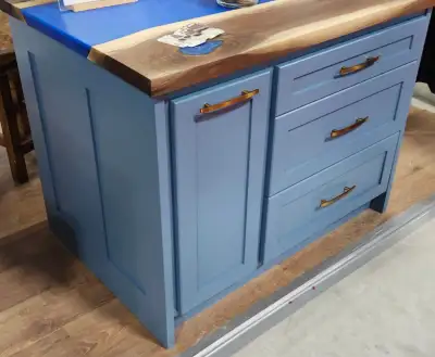 Beautiful 4ft x 3ft Kitchen Island, View more