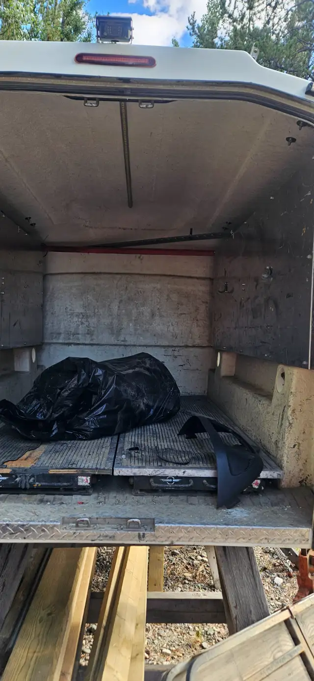 Mory short box canopy in Other Parts & Accessories in Whitehorse - Image 5