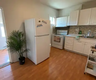4 BEDROOM - WEST ANNEX