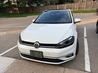 Testing the waters 2018 VW Golf 2.3L TSI Hatchback Turbo, automatic, leather interior, sunroof, tint...