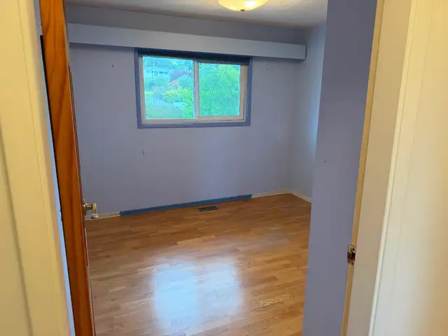Bright & Quiet 3-Bedroom All-included Top-Floor Suite in Long Term Rentals in Victoria - Image 11