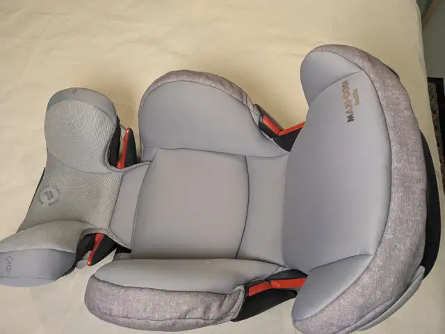 Booster Seats - For older child in Strollers, Carriers & Car Seats in Ottawa - Image 8