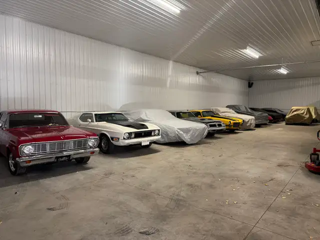 Live Collector Car Auction -Edmonton July 18th in Classic Cars in Edmonton - Image 8