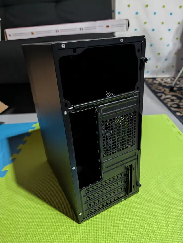 TGDGamer TGD-1 M-ATX/ITX Computer CPU Case in System Components in Hamilton - Image 6