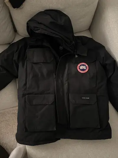 Canada Goose Puffer, View more