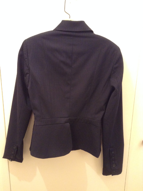 Only $40 for this brand new vintage Vero Moda blazer! in Women's - Tops & Outerwear in City of Toronto - Image 3