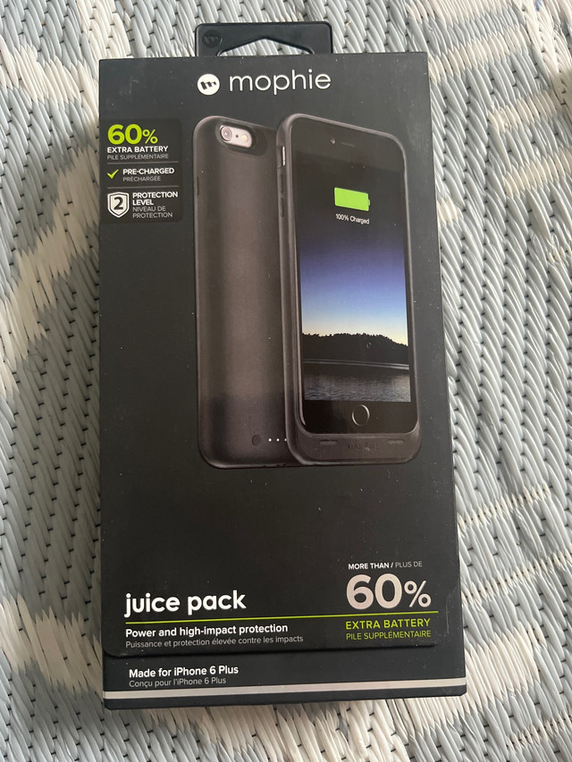 Mophie phone case  in Cell Phone Accessories in Edmonton