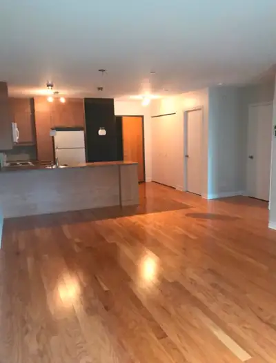 ⭐️⭐️CONDO WITH PARKING INCLUDED⭐️⭐️