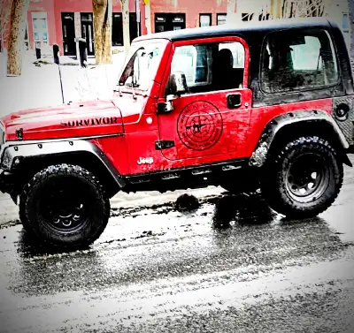 Excellente condition 4x4 4 litres Automatique Aucune rouille Mécanique A1