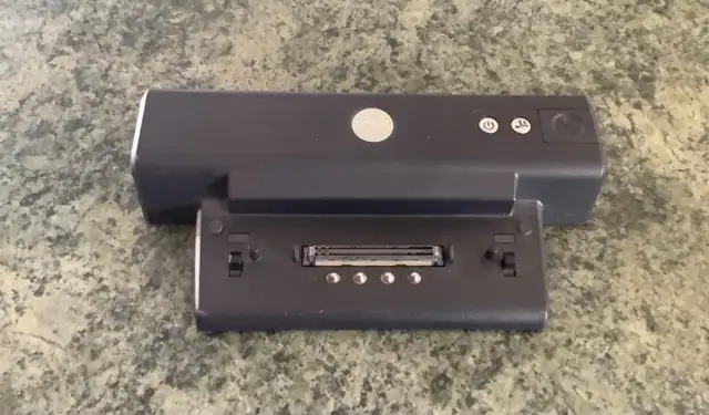 Dell PRO1X, Computer Docking Station in Laptop Accessories in Kingston - Image 2