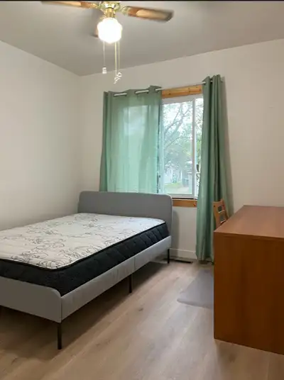 Room close to NAIT and Kingsway Mall