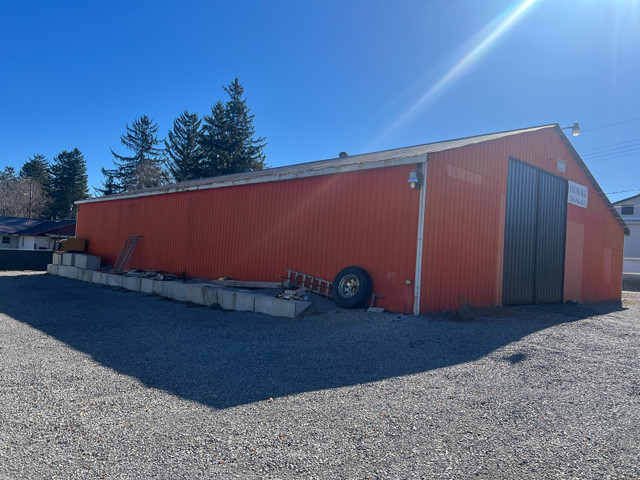  Commercial  property for sale with shop in Land for Sale in Kawartha Lakes - Image 2