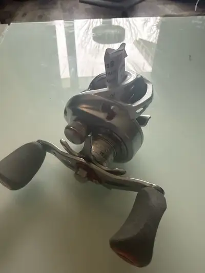 Johnny morris baitcaster,penn line counter and a accudepth line counter all brand new out of box let...