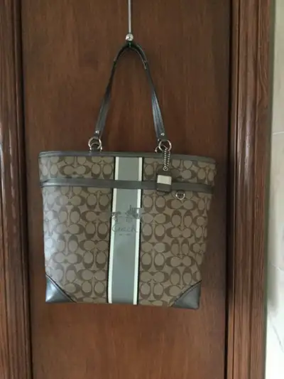 COACH TOTE/TRAVEL  BAG - NEW, View more