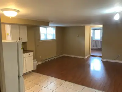 Clean, bright, large 1 bedroom basement apartment with laundry. Close to Humber College Lakeshore ca...