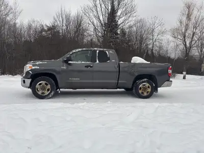 Read full ad this was a work truck motor transmission 4wd work perfectly has been sitting for eight...