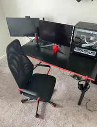 Gaming Desk + chair 150$