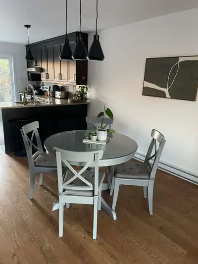 Grand 5 ½ – confort et tranquillité au rendez-vous! ✨ Vous êtes à la recherche d’un espace de vie sp...