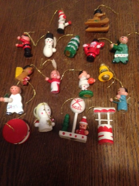 Décorations pour sapin de Noël (17 figurines, 6 étoiles  etc. dans Décoration intérieure et accessoires  à Laval/Rive Nord - Image 4