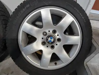 FOUR BMW OEM 16” RIMS STYLE 45 IN EXCELLENT CONDITION WITH NO CURB RASH LOGO CENTER CAPS ARE INCLUDE...