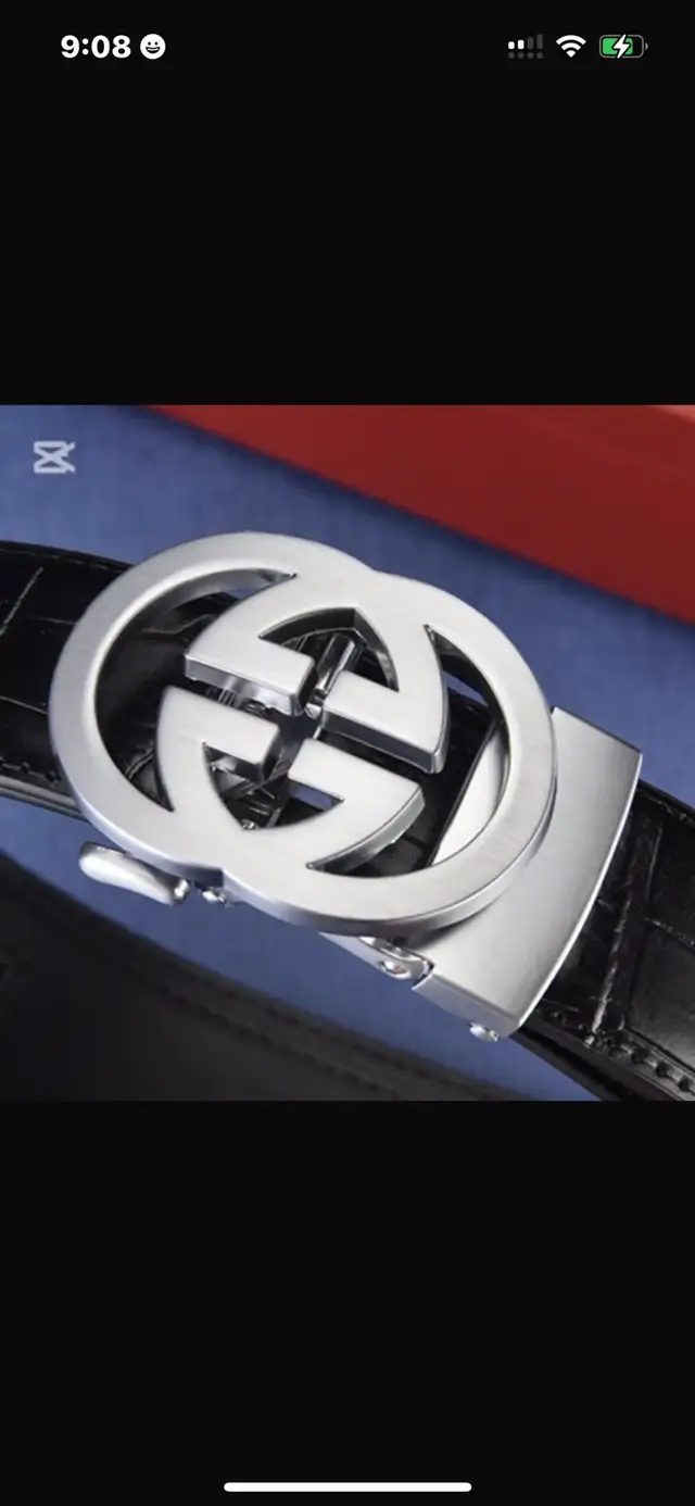 Valentino belts and bags in Women's - Bags & Wallets in Ottawa - Image 6