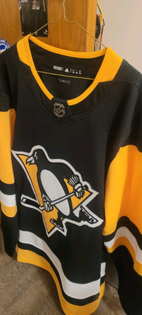Adidas XL (Size 54) Pittsburgh Penguins jersey 
