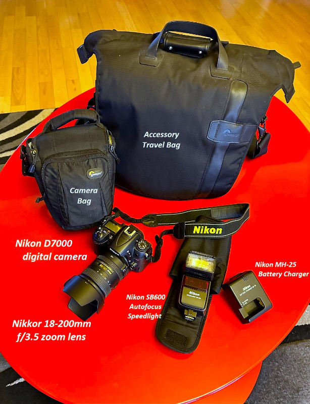 Nikon D7000 digital camera package dans Appareils photo et caméras  à Edmundston - Image 3