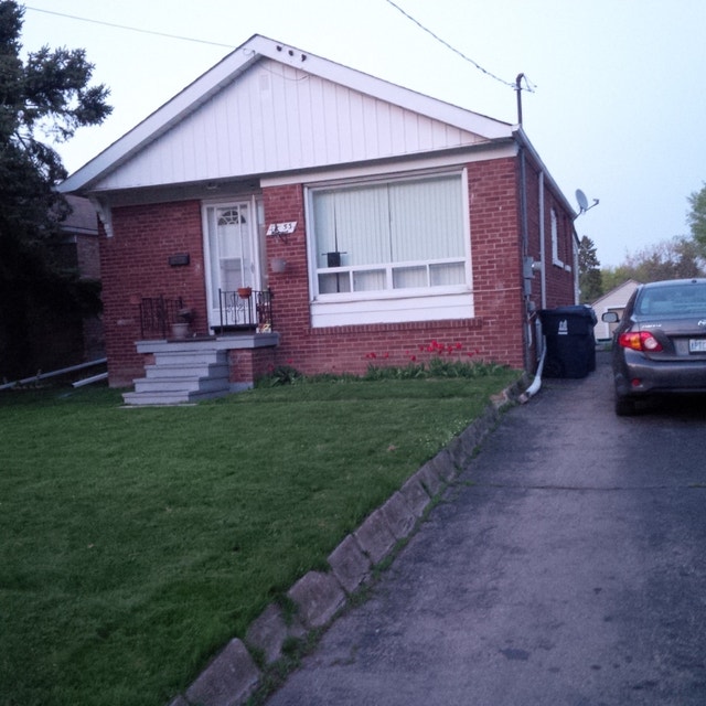 2 Bedroom Lower level apartment for rent. Warden and Eglinton Long