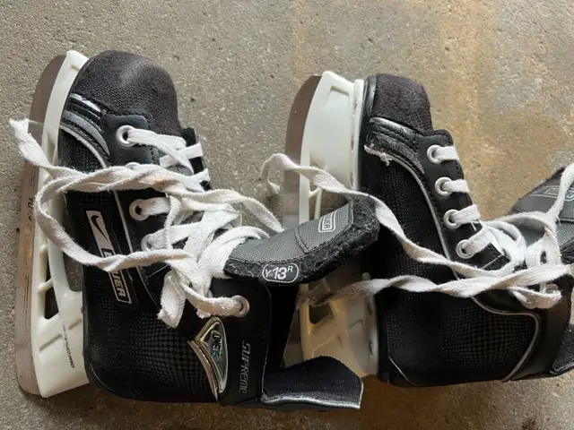 Youth skate size 13 in Skates & Blades in Kitchener / Waterloo - Image 3