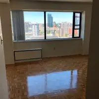 Studio apartment in the heart of downtown
