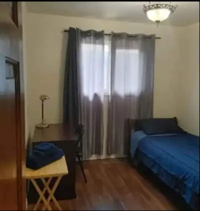 *Read ALL description (including the last paragraph) before replying! Only those that provide short...