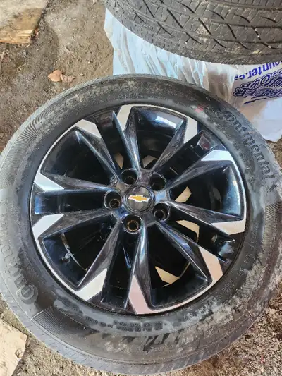 Selling all 4 asking 500 obo. 17 inch rims off my 2022 chevy trailblazer. They are equipped with org...