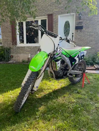2006 Kawasaki kx450f. Great working condition. I’m asking $3200 OBO. No ownership!