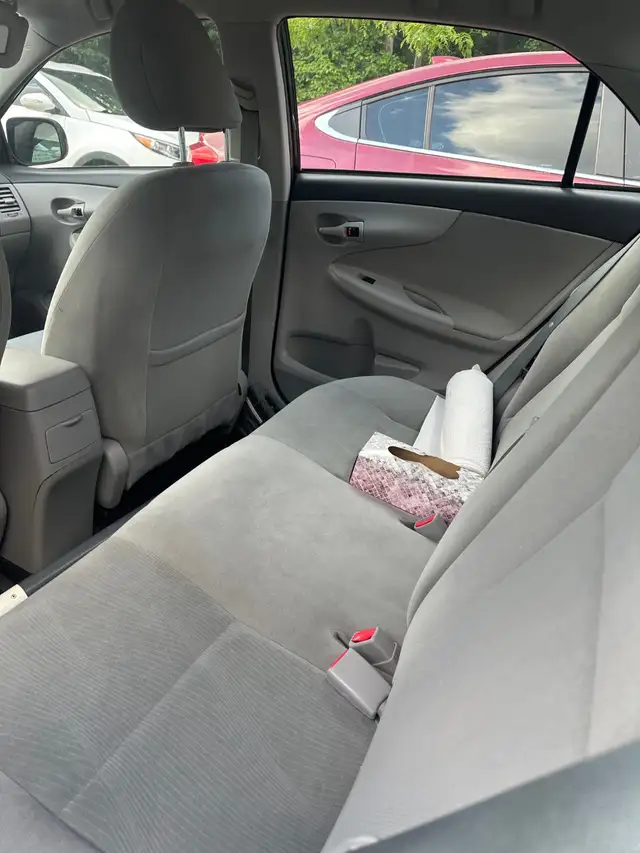 2013 Toyota Corolla 80.600 km in Cars & Trucks in Kitchener / Waterloo - Image 5