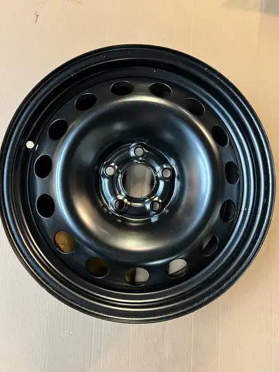 Hi, I am selling a single, brand new in box RSSW steel wheel. This wheel size is 16”x6.5” Only 1 whe...