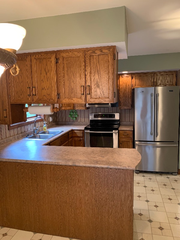 Large Bright 3 bedroom apartment Long Term Rentals Stratford Kijiji