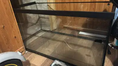 40 gallon terrarium tank not watertight , View more