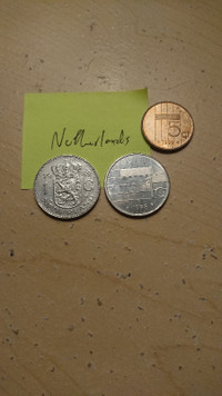 OBO Netherlands 1 Gulden - Beatrix 5 cents, 1 Gulden - Juliana
