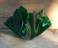 Vintage P Fogarty Artist Signed Green Glass Vase Sculpture