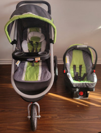 GRACO Stroller and Carseat/Poussette et siege auto