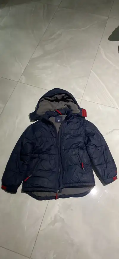 GAP Boys large navy blue winter jacket in new condition , View more