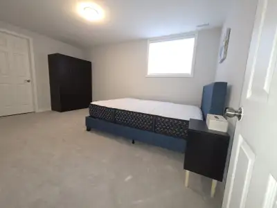 Cozy Newly Completed Basement Suite for Rent at Barrhaven A newly completed, fully furnished basemen...