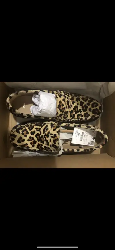 chaussures léopard  et mon abat-jour, View more