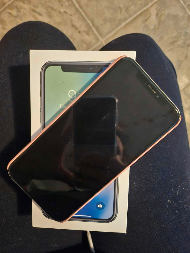 Iphones (X, 13, 14) in Cell Phones in West Island - Image 2