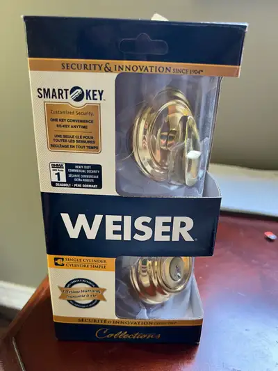 NEW Weiser single cylinder deadbolt with SmartKey technology, View more